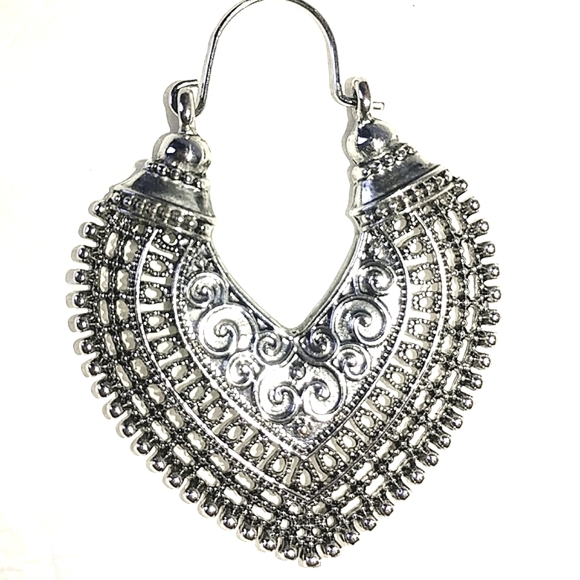 TRIBAL BOHO FANCY FILIGREE STYLE HOOP EARRINGS - SILVERTONE - Picture 3 of 4